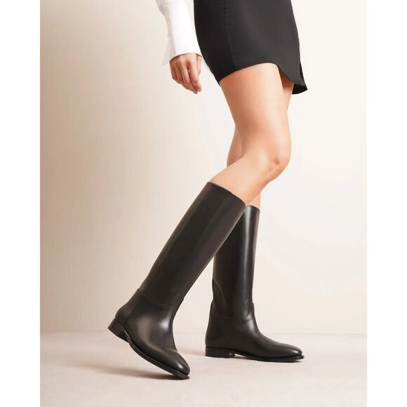 New! Tory Burch The Riding Boot Logo Embossed Coconut Brown Size 6M 141232 DD387 - Picture 1 of 8